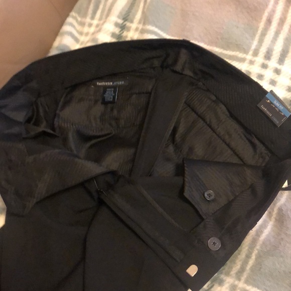 Men’s NWT VanHeusen black dress pants, size 34/30 slim fit - Picture 3 of 5